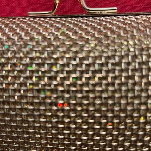 Women’s Gorgeous Gold Purse with white sparkle Tiny Stones Embedded. NWOT - Picture 3 of 14